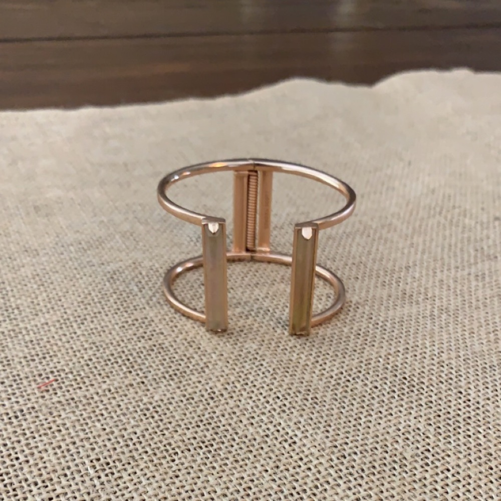 Rose gold Kendra Scott bracelet